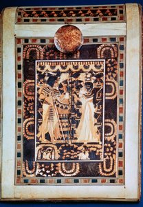 Bir bahçede Tutankhamun ve karısı Ankhesenamun