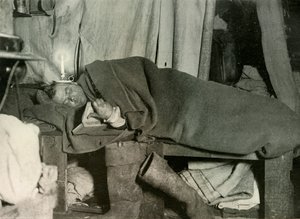 Marston yatağında, c1908, 1909. by Unbekannt