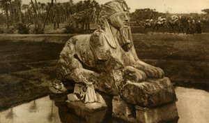 Memphis - Kaymaktaşı Sfenks, c1918-c1939. by Unbekannt