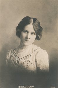 Bayan Edna May, 1878-1948, c1930. by Unbekannt