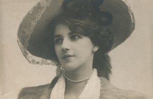 Bayan Ethel Warwick, 1882-1951, c1930. by Unbekannt