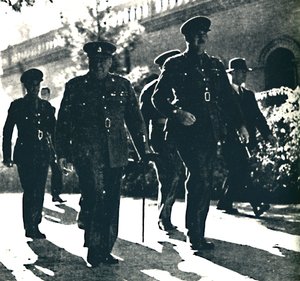 Bay Churchill, 1 Aralık 1943, 1945, İran, Tahran