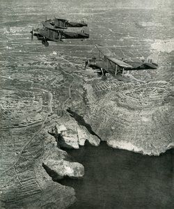 Donanma Albacores, 1942-1943, 1945 yılları arasında vurucu kuvvetin bir parçasıydı. by Unbekannt