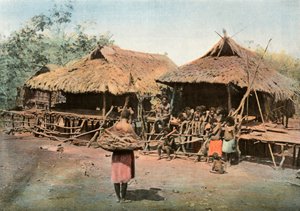 Yeni Gine. Karapuna. Yerli Köyü, Papua Yeni Gine. Karapuna. Yerli Köy, 1900. by Unbekannt