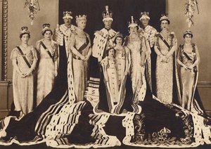 Resmi Taç Giyme Grubu, 1937 by Unbekannt