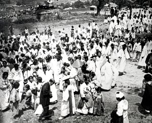Açık hava toplantısı, Kore, 1900 by Unbekannt