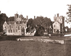 Oxburgh Salonu, Norfolk, 1894. by Unbekannt