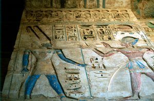 Boyalı kabartma, Ramses III tapınağı, Medinet Habu, Mısır, MÖ 12. yüzyıl by Unbekannt