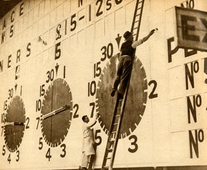 Ressamlar Beyaz Şehir çantasında iş başında, Batı Londra, 1932, 1933. by Unbekannt