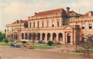 Parlamento Binası, c1947. by Unbekannt