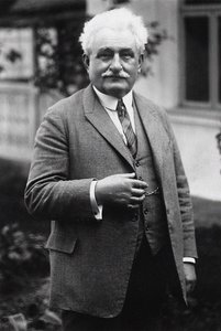 Besteci Leos Janacek