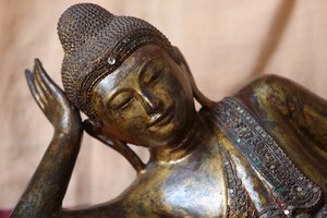 Yatan Buda heykeli. Gretz. Fransa by Unbekannt
