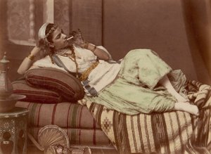 [Yatan Kadın Sigara İçiyor], 1870-90. by Unbekannt