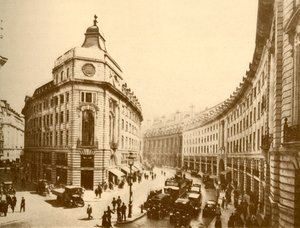 Regent Caddesi Yeniden İnşa, c1930. by Unbekannt