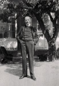 Romain Rolland, Fransız oyun yazarı, yazar, sanat tarihçisi ve mistik, 1921 by Unbekannt