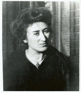 Rosa Lüksemburg by Unbekannt