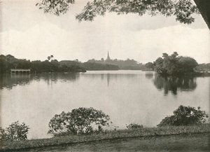 Kraliyet Gölleri, Rangoon, 1900. by Unbekannt