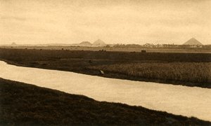 Saqqara - Dashur Piramitleri, c1918-c1939. by Unbekannt