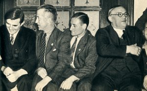 Karadaki Gemi Arkadaşları. John G. Winant, Ernest Bevin, tüccar denizcilerle, 1942 by Unbekannt