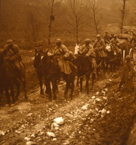 Hareket halindeki askerler, c1914-c1918 by Unbekannt