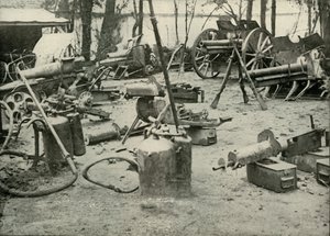 Savaş Alanının Bazı Ganimetleri, 1919. by Unbekannt