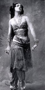 Tamara Karsavina, Rus balerin, 1911 by Unbekannt