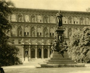 Güzel Sanatlar Akademisi ve Schiller Anıtı, Viyana, Avusturya, c1935. by Unbekannt