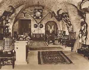 Crypt, Glamis Kalesi, c1933 1937 by Unbekannt
