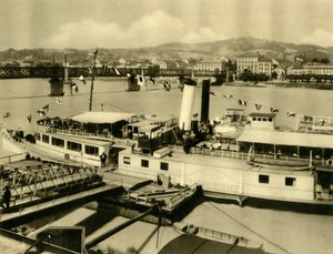 Tuna Nehri üzerindeki Franz Schubert vapuru, Linz, Yukarı Avusturya, c1935. by Unbekannt