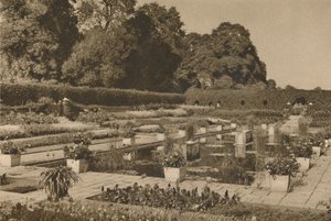 Kilitli Kapılar Tarafından Korunan Kensington Sarayı