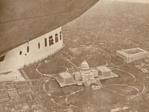 ABD Hava Gemisi Los Angeles, Washington Üzerinde Uçuşta, 1927 by Unbekannt