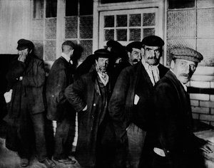 İşsizler ve İşsizler, c1911, 1911 by Unbekannt