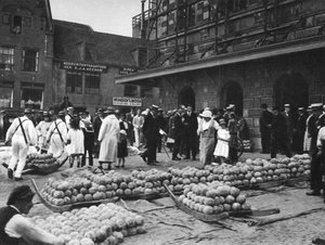 Cuma günü peynir pazarı, Alkmaar, Hollanda, c1934 by Unbekannt