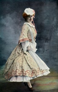 Çeşit Tiyatrosu. Yarasa. Arlette. - Bayan Jeanne Saulier, 1904. by Unbekannt