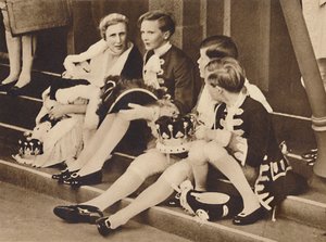 Yoruldum, 1937 by Unbekannt