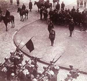 Yürüyen birlikler, Aachen, Almanya, c1914-c1918 by Unbekannt