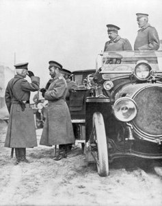 Çar Nicholas II Rus cephesini ziyaret ediyor, Mayıs 1915 by Unbekannt