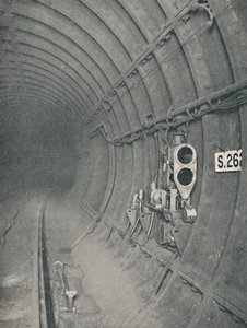 Tünel Sinyali ve Otomatik Tren Durdurma. Londra Yeraltı Demiryolları, 1926 by Unbekannt