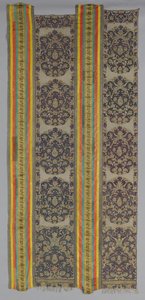 Perdenin İki Parçası, 1700