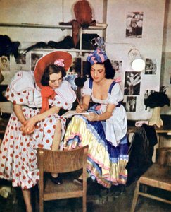 Hafif operadan iki kadın Like One Time in May, Walter Kollo, Berlin, 1943 by Unbekannt