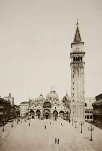 İsimsiz 96, c. 1890. [St Mark Bazilikası ve Campanile, Venedik]. by Unbekannt