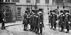 Yeomen Warders Londra Kulesi