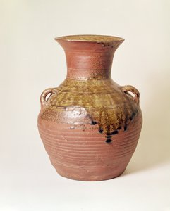 Han Hanedanlığından kalma kavanoz (206BC-AD220). Proto Porselen