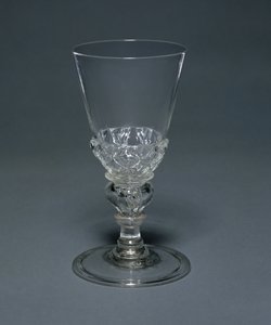 Kurşun Cam kadeh: Facon de Venise, c.1680 by Unbekannt Unbekannt