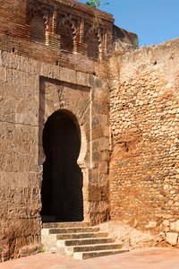 Niebla, Huelva Eyaleti, Endülüs, Güney İspanya. Puerta del Buey veya Öküz Kapısı, surlardan şehre girişlerden biri. by Unbekannt Unbekannt