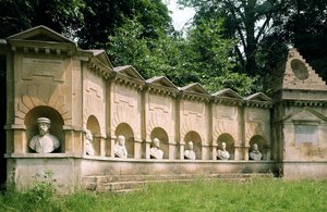 Stowe, William Kent (1684-1748), British Worthies Tapınağı, c.1735, Buckinghamshire, Birleşik Krallık by Unbekannt Unbekannt