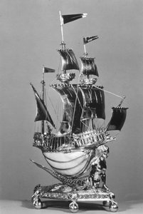 Burghley Nef, nautilus kabuğu gümüşe monte edilmiş ve Pierre le Flamand tarafından paket yaldızlı, 1482-83