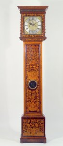 Daniel Quare (1649-1712) tarafından ceviz kakmalı uzun çantalı saat by Unbekannt Unbekannt