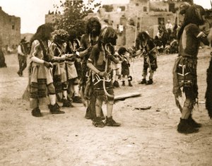Yılanları taşımak 1900 (fotoğraf) by Hippolyte Lalaise Devéria