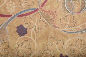 Manastır kilisesinin şansölyesinin doğu duvarında sergilenen William Morris tarafından tasarlanan işlemeli dosalın detayı (fotoğraf) by Unbekannter Künstler